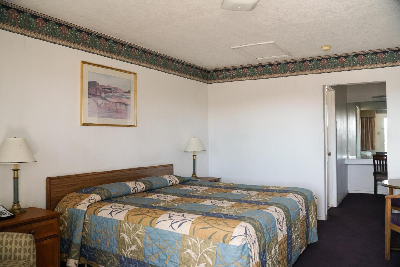 Downtown Inn Αλμπουκέρκι Εξωτερικό φωτογραφία