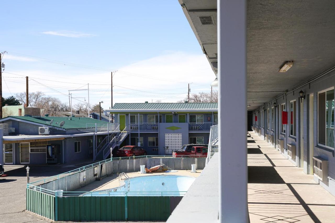 Downtown Inn Αλμπουκέρκι Εξωτερικό φωτογραφία