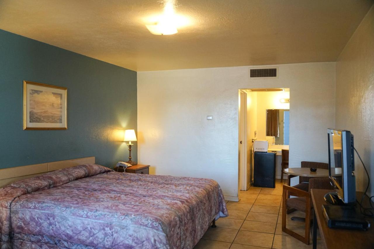 Downtown Inn Αλμπουκέρκι Εξωτερικό φωτογραφία