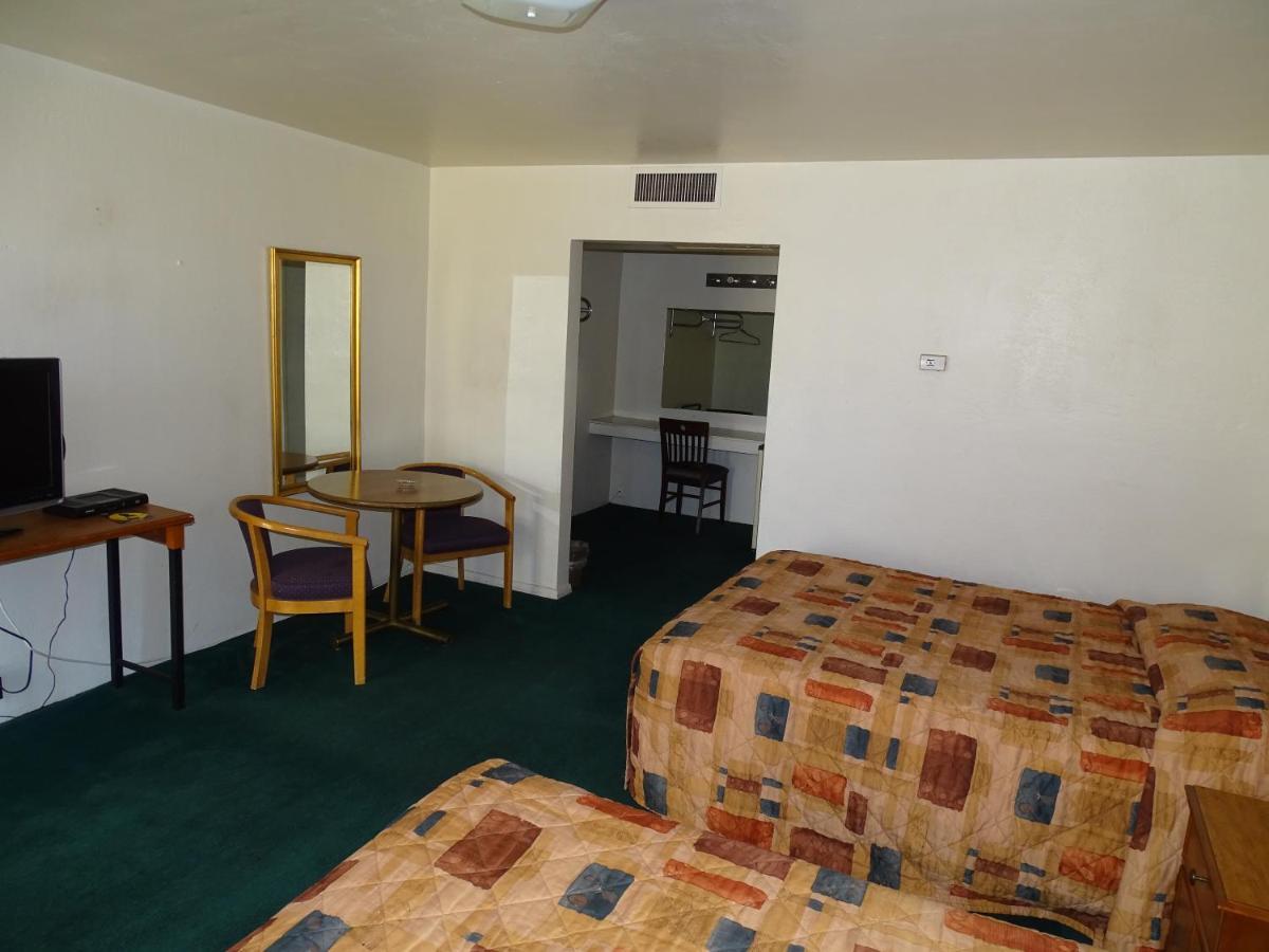 Downtown Inn Αλμπουκέρκι Εξωτερικό φωτογραφία