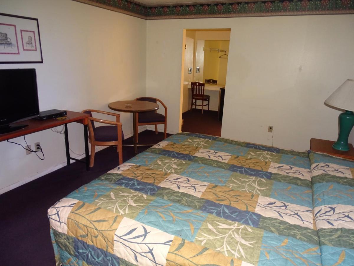 Downtown Inn Αλμπουκέρκι Εξωτερικό φωτογραφία